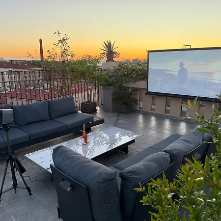 Terrazza Bonasi - Relax & Cinema Privato In Centro Storico * Modena